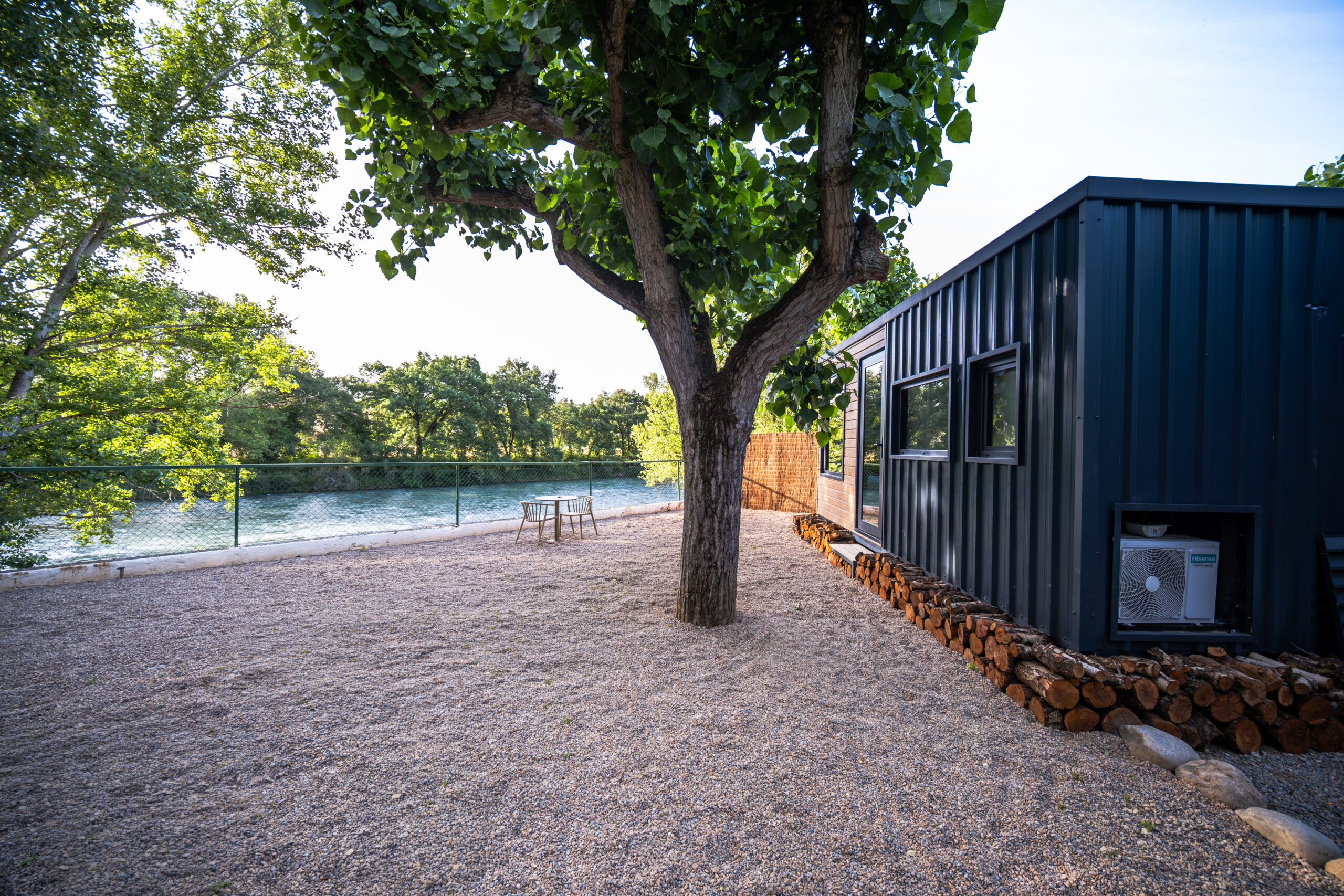 Terraza cabaña glamping Graus